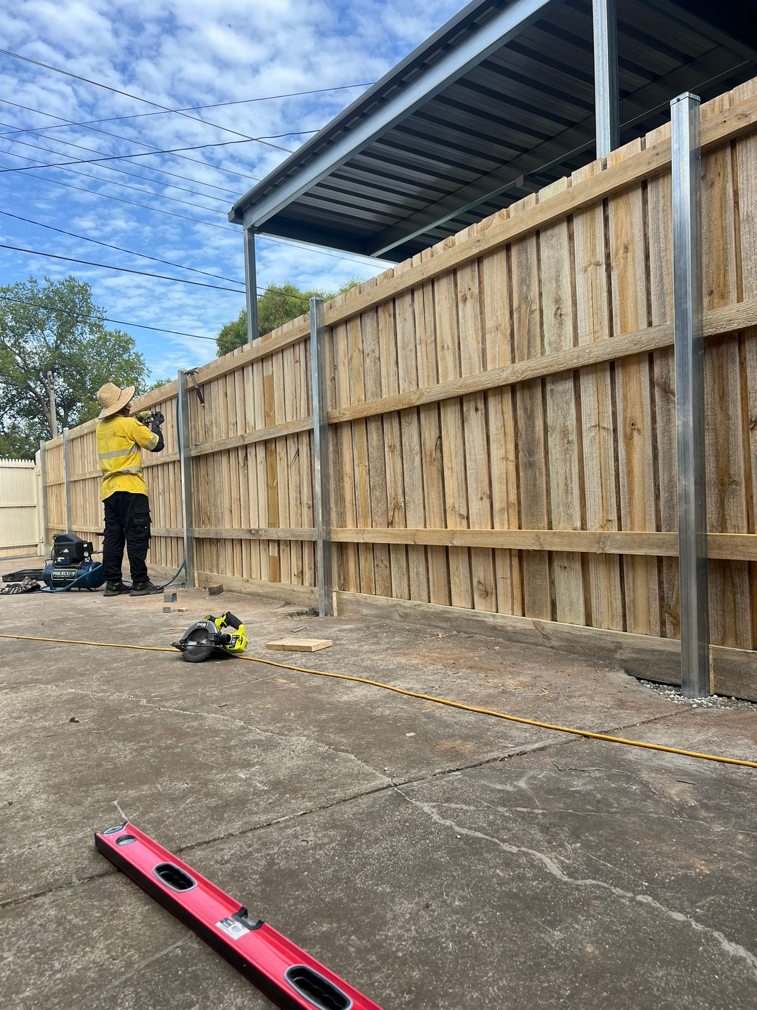 Replacing fence post mid-install, Roxburgh Park